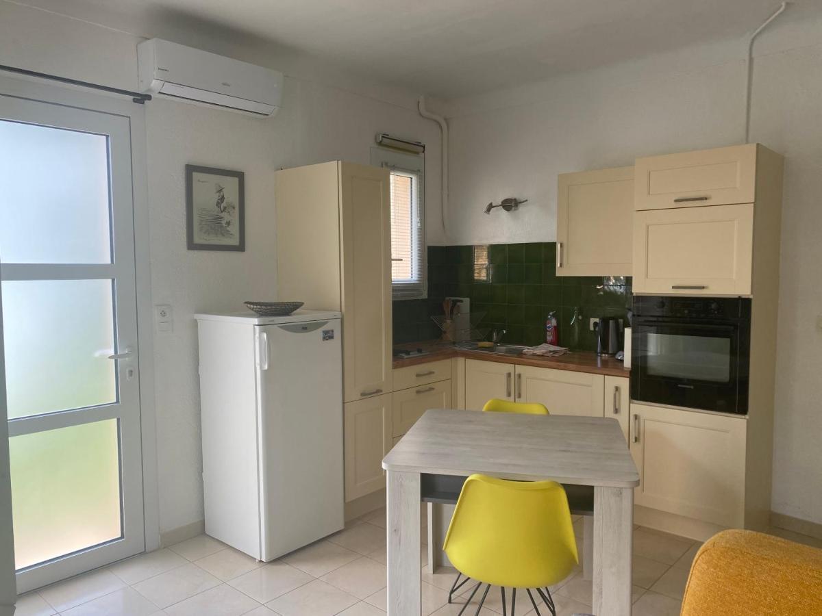 studio avec parking à 2 min à pied de la plage Argelès-sur-Mer Esterno foto